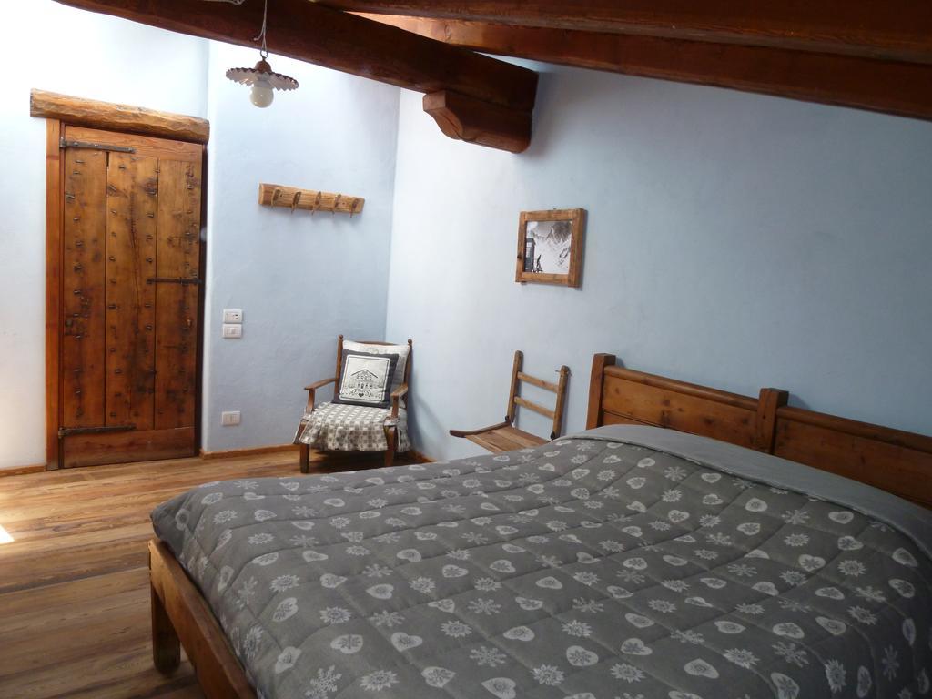 Agriturismo Barba Gust Cesana Torinese Exterior photo